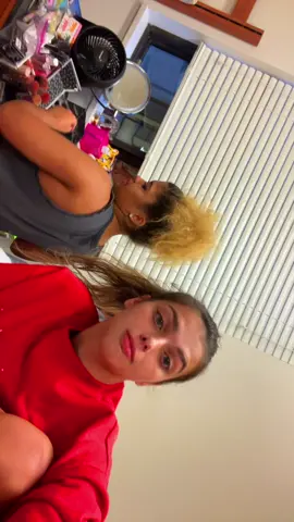 when i cant hang with her 24/7 anymore and forced make other friends 🥲#ColorCustomizer