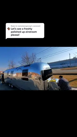 Reply to @nameisjangalang here's some #airstream #restoration #WalmartFirstDayOutfit  #aluminumpolishing