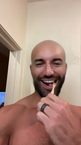 This is for everyone who comments I should cut my hair 😳