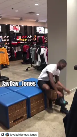 He play too much! 😂🏃‍♂️👟 @jaydayhilarious #fyb #fyou #4u