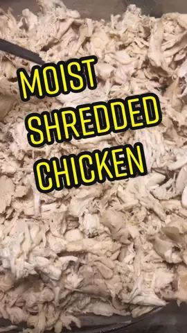 Here’s how you make the most flavorful moist shredded chicken for any type of meal prep. #mealprep #foodhack #chicken #food #cooking #Recipe #fypage