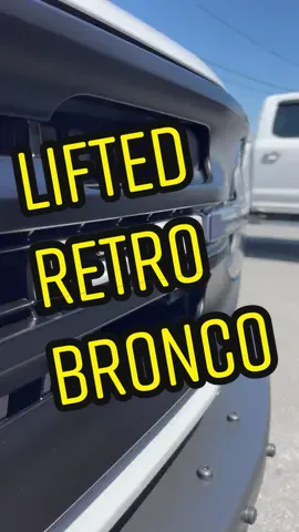 Ford #Bronco #OuterBanks Retro Apex Edition💎 #lifted #fordbronco #bfg #ko2 #xdwheels #bfgoodrich #liftedbronco #realdealneal #broncoouterbanks2021