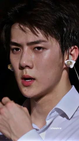 ảnh đẹp đến vô thực luôn á #sehun#exo#exol#foryoupage#viral