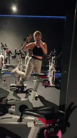 fun game 😝 #spininstructor #spintok #spintiktok #MyTeacherWins #soulcycle #cycling #spinclass #bicycle #bike #pelaton #simulator #tiem