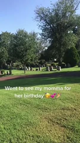 Happy Birthday, Mommie! 🥳💕🎉 #happybirthday #RIPFoxy #imissyou