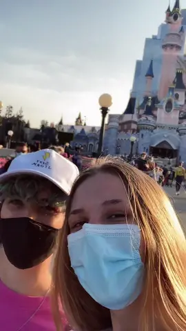 DISNEYLAND #disneylandparis #disneyland #girlfriend #Love #holiday #happy #foryou #fypシ