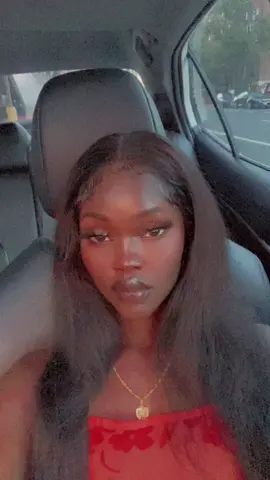 hi 🙃 #greenscreen #greenscreenvideo #fypシ #fy #zyxcba #backtoschool