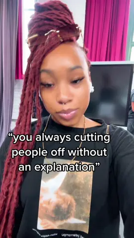 you move a certain way and i just move out your way 🤷🏽‍♀️#fypシ #viral