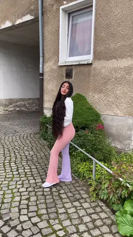 شو لونكن المفضل ؟ انا احمر❤️ و صرت هلق عم حب زهر 👛