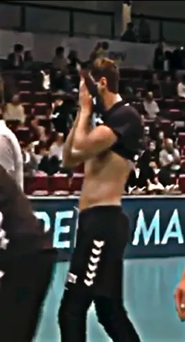 🙈🥲😭 @tobias_krick #volleyball #haikyuu #tobiaskrick