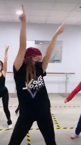 Estamos ya deseando empezar!! Quieres formar parte de nuestra gran familia? Aun estás a tiempoo☺️ #parati #dance #academy #yaiza #vuelta #challenge