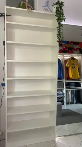 Plutôt Nike, Adidas ou luxe ? #sneakers #sneakersaddict #sneakerscollection #sneakershopping #outfit #pourtoi @unecarooootte