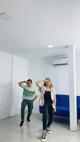 Yeaaah dumb dumb yoooo ❤️‍🔥✌🏻 @kriznafahrezi @somi_official_