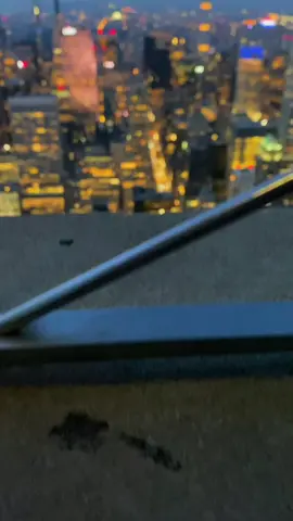 Keep your phone charged so you don’t miss moments like these. #fypシ #fypage