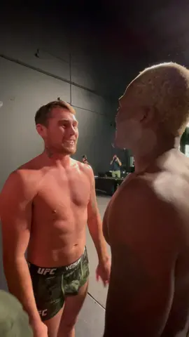 5️⃣ vs 7️⃣ tomorrow! Who you got - BRUNSON OR TILL? 🤔 #UFC #faceoff #darrentill #derekbrunson