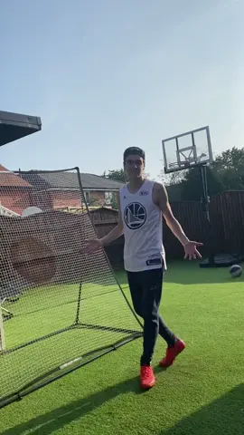 Surely that’s worth a like😂😳 #foryoupage #foryou #fyp #fy #viral #football #Soccer