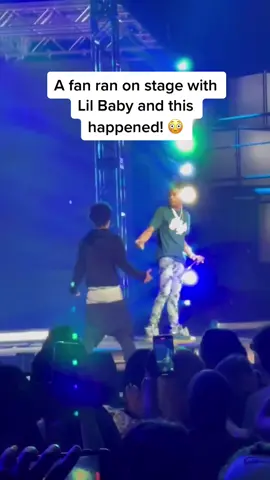 its the all the damns in the background for me 😩 😭 #fyp #lilbaby #concerts #failarmy