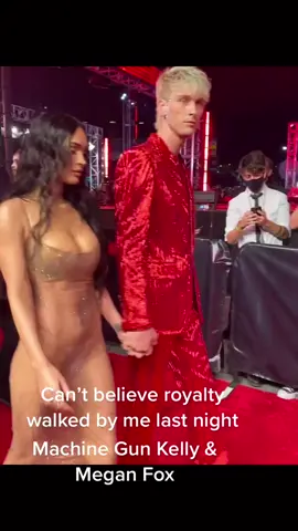 BREATHTAKING #VMAS @machinegunkelly