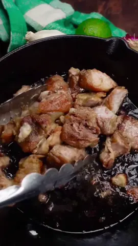 This is how I make carnitas 🐷 Full recipe on IG: TheeMoodyFoody 👀 #Food #Recipe #Cooking