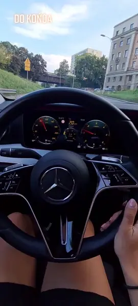 #dzastaindacar #dlaciebie #fyp #car #carlover #polishgirl #kobietawaucie #driver #mercedes #mercedesbenz #merol #ambiente #pink #warszawa #warsaw #wow