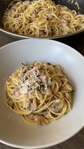 How I make spaghetti with clam sauce. #pasta #spaghetti #Recipe #cooking