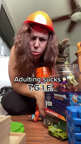 #rememberwhen #momtobin #adultingsucks #criedthewholetime #momjokes #momcomedy #tiktokhypemoms #hypegirlsquad #hotmess #TGIF