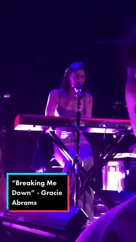 this song breaks me down @gracie abrams #gracieabrams #breakingmedown #IMYIStour #tour #music #fypシ
