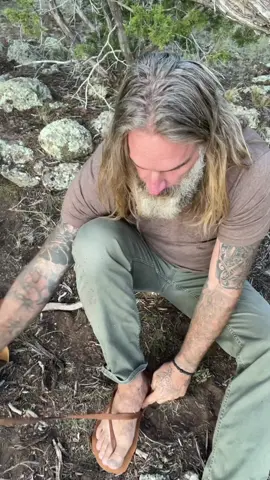 Answer to @fatdad.xl #fyp #fypage #sandals #chancla #survival #bushcraft #caveman #shoecheck #shoegame #style #shoestyle #DIY #shoesgame #leather #omg