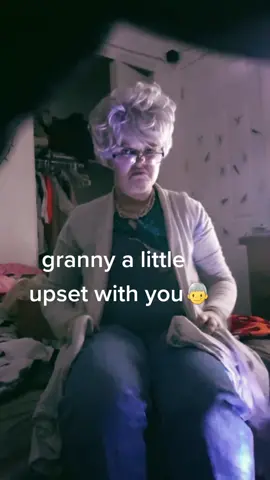 @j.oetazuna 🧓😡🧓😡🧓😡 #granny
