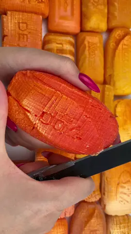 #crushingasmr #soapasmr #asmrsoap #crushingsoap #satisfying