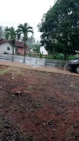 sebobrok apa sih kalean 🤣#gokil #lucu_ngakak #hujan #fyp #brioclub #cewekmanis #fypシ #fypdoooonggg #lampung #bobrok