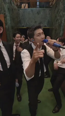 When you don't know who to look at... 🤣 literally me while watching #BTS perform #PTD... 👀👀 #btsarmy #fypシ #fyp #permissiontodance