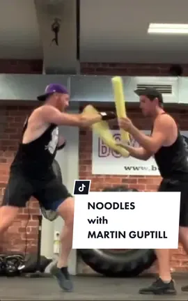 #martinguptill #boxing #boxingnoodles #boxingcombo #cricket #nzcricket #fyp #fypシ #batsman #cricketlover #cricketer #boxfit #workout #boxingtrainer