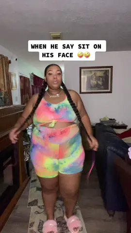 #megankneeschallenge #fupalicious #plussizeedition #plussizefashion #plussizequeen #plussizetiktok #imkillthem #iloveme #plussize #biggirlproblems