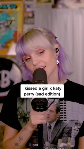 ask and u shall recieve 🖤🖤 #lgbtq #ThatCloseMessenger #ikissedagirl #ikissedagirlandlikeit #fyp #foryou #katyperry