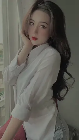 Anh thích con gái dịu dàng hay quyến rũ 🖤