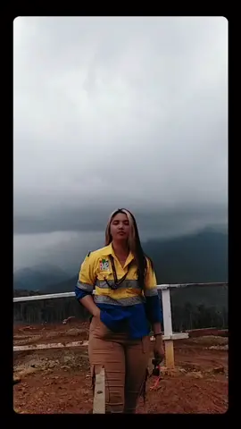 suka suka sa #fypシ #viral #anaktambang #foryoupage #opratoralatberat #lelilefsawai #wedabaynikel🇲🇨🎌 #fypdong