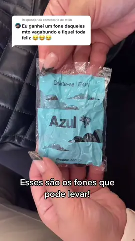 Responder @tatsb #azul #classeeconomica #viagem #fyp #fy #vaiprafy #travel #fone