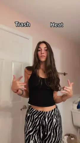 couldn’t hear the music😭