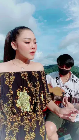 ขอกันมาเยอะมากๆพี่หญิงเลยจัดให้แบบอคูสติกค่ะ 🎸@a3season #หญิงธิติกานต์ #ทางรักสีดํา #ร้องเพลงcover