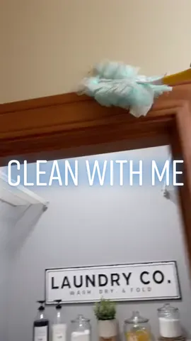 Friday motivation clean with me while the baby naps 🤩😴  #reset #CleanTok #momlife #organizedhome #serotoninclean #motivation