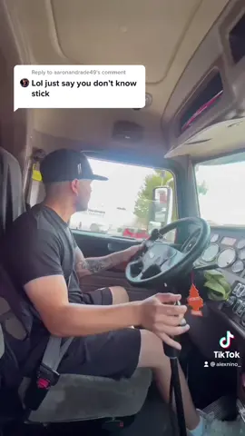 Reply to @aaronandrade49  #foryoupage #viral #trending #waitforit #bigrig #18wheeler #trucker #10speed #share #foryou #truckerlife