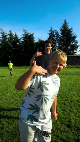 Chcielibyście poznać ekipę Nadii?😂