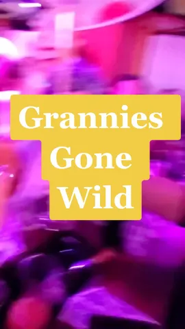 Had the Best Time with my Girls 🍻🥂👵🏼 #lasvegas #vegas #bachelorettevegas #sanantonio #bridetobe #granny #bacheloretteparty