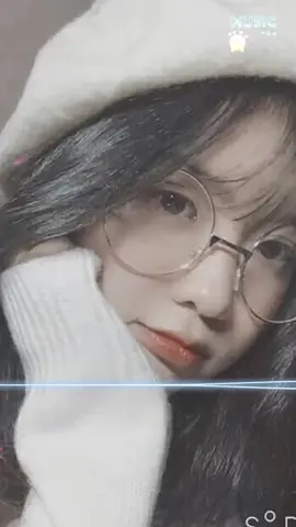 Này người anh yêu  ghé sát moi em lại đây #voyeu #nhacrimx #musictam #xuhuong