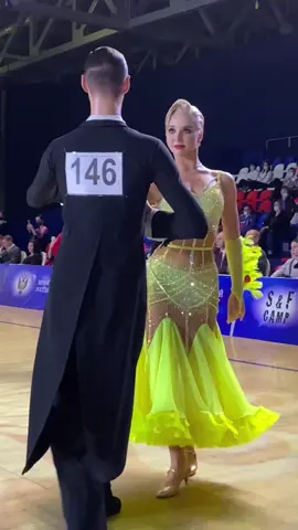Кому сложнее?