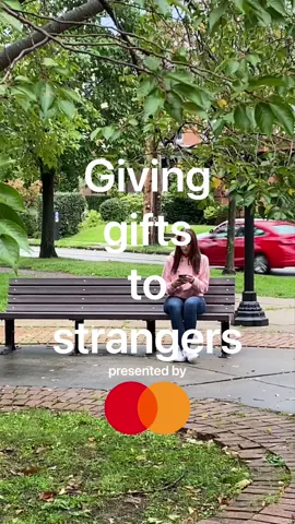 #sponsored Give someone a reason to smile. #PricelessSurprises @Mastercard