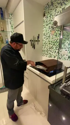 Forno de pizza Prisma para seu fogão.   Use também em sua churrasqueira.  Peça já - WhatsApp 11981063931  #churrasco #fornodepizza #pizza #pizzalover