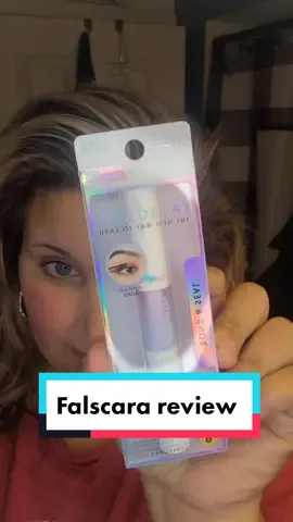 I say so too much 🤦‍♀️ but HATED THIS. I cannot get it off my lashes 😳 now it gets a 1/10 🤣#falscara #hate #review #sendhelp #makeup #kiss