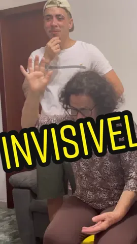 Trolei minha vó, ela ficou invisível #fy #foryou #trolagem